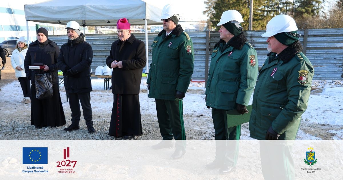 Rēzeknē svinīgi iemūrēta vēstījuma kapsula Kinoloģijas centra pamatos Nr.1